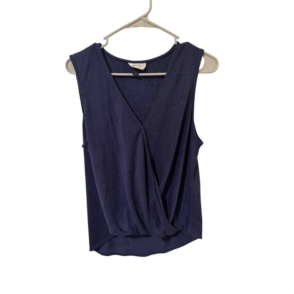 Universal Thread‎ Size Large Navy Blue Surplice V-Neck Sleeveless Knit Tank Top